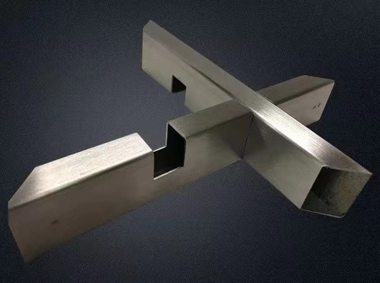 5mm CNC het Knipsel van de Buislaser